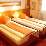 Hotel Aragia 4*